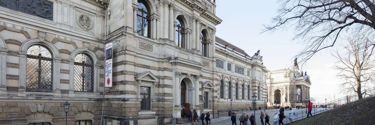 Albertinum Gebäude des Albertinum von außen