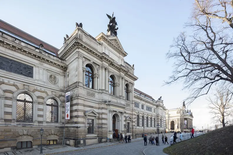 Gebäude des Albertinum von außen